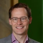 headshot photo of Felix Elwert
