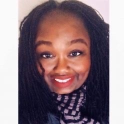 Head Shot of Alexis Dennis